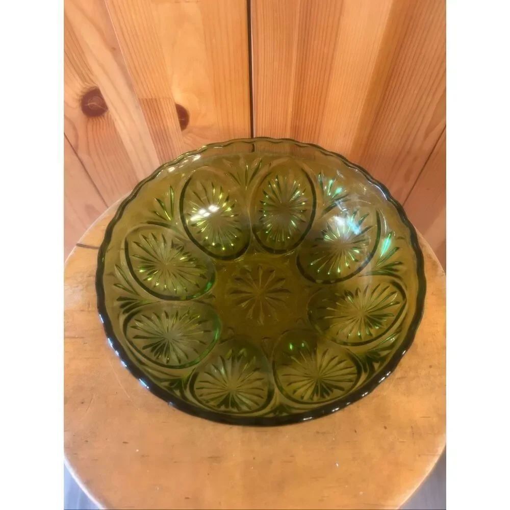 Vintage Anchor Hocking Evergreen Depression Glass Starburst Medallion Bowl (5994